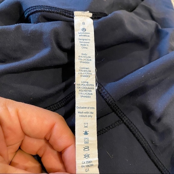 Lululemon Blue Ruched practice daily Crop Leggings 8 - Picture 11 of 12